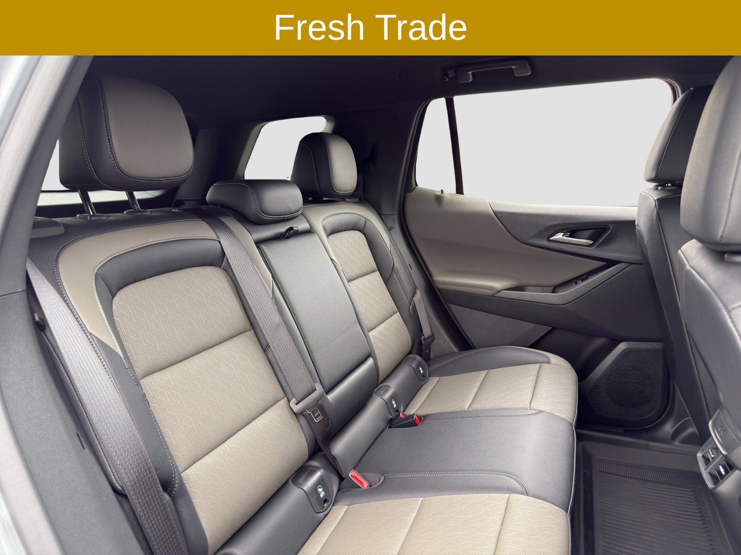 Used 2026 Chevrolet Equinox LT w/ Convenience Package II FWD image 18