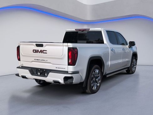 Used 2023 GMC Sierra 1500 Denali image 3
