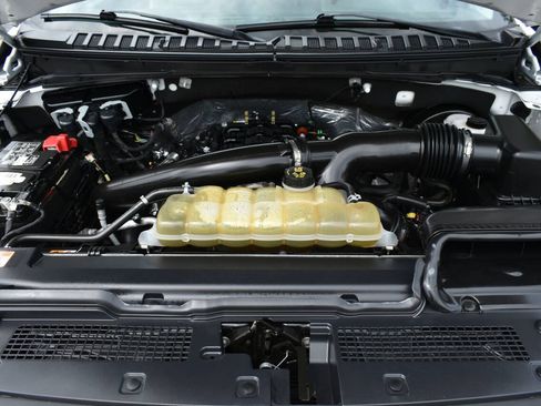 Used 2021 Ford Expedition XLT RWD image 49