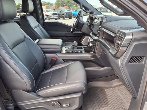 Used 2025 Ford F150 Lariat w/ Equipment Group 502A High AWD/4WD image 13