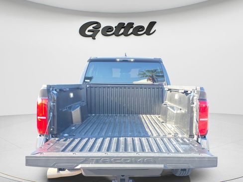 Used 2025 Toyota Tacoma SR5 RWD image 9
