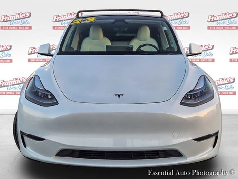 Used 2023 Tesla Model Y Long Range image 4