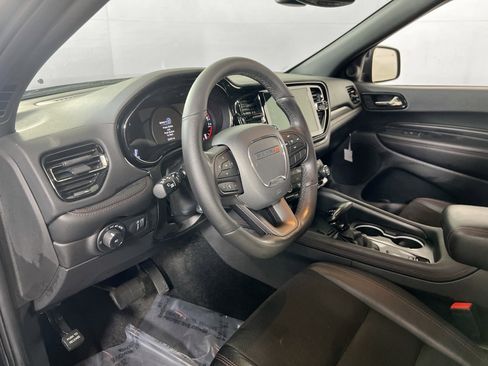 Used 2022 Dodge Durango R/T w/ Trailer Tow Group IV image 9