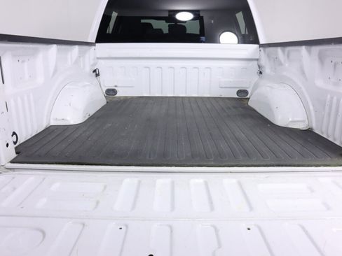 Used 2017 Ford F150 XLT w/ Trailer Tow Package image 34