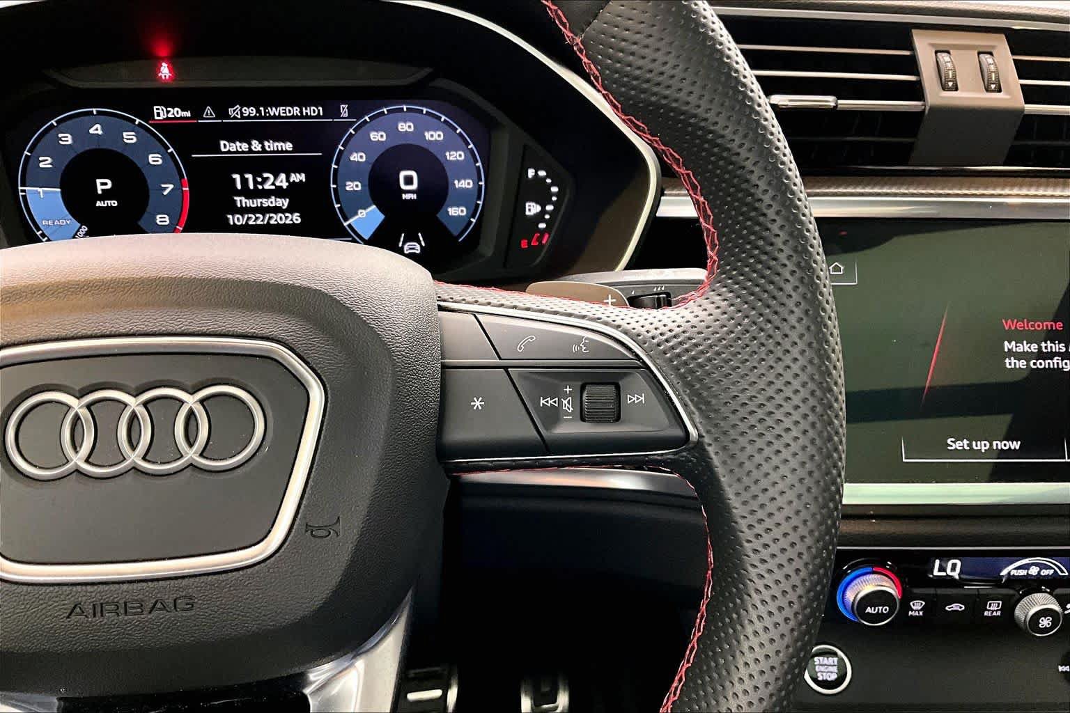 Certified 2025 Audi Q3 2.0T Premium Plus w/ Premium Plus Package AWD/4WD image 25