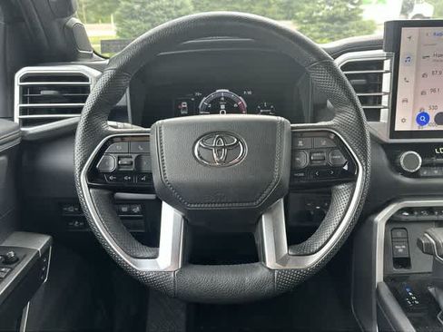 Used 2023 Toyota Tundra Platinum AWD/4WD image 8
