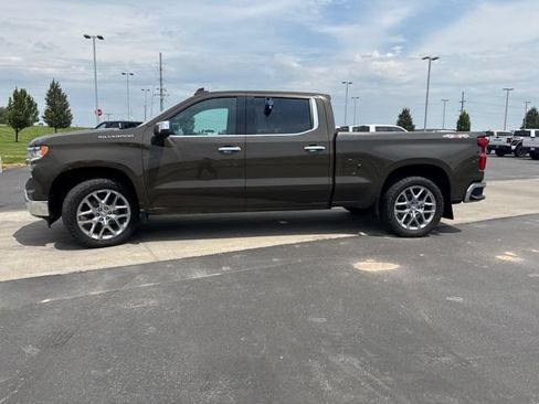 Certified 2023 Chevrolet Silverado 1500 LTZ w/ Technology Package AWD/4WD image 7