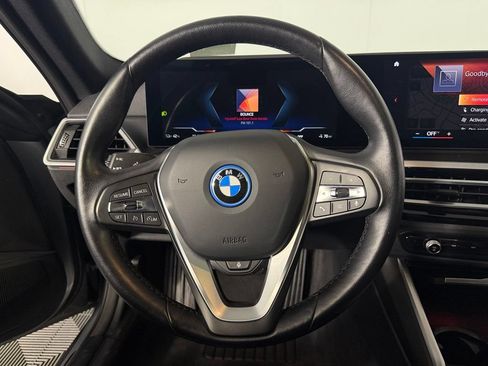 Used 2023 BMW i4 eDrive35 w/ Premium Package RWD image 15