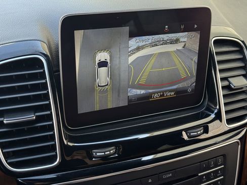 Used 2018 Mercedes-Benz GLE 350 image 17