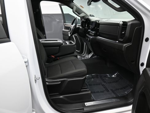 Certified 2024 Chevrolet Silverado 2500 LT image 18