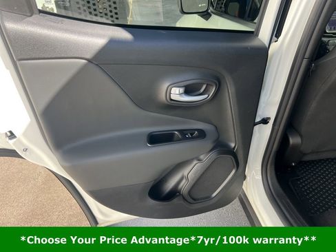 Certified 2023 Jeep Renegade Latitude image 25