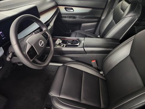 Certified 2025 Nissan Murano SL AWD/4WD image 11