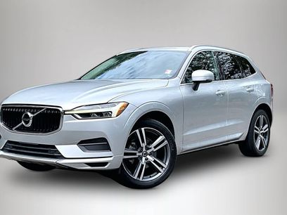 Used 2020 Volvo XC60 T5 Momentum w/ Protection Package Premier