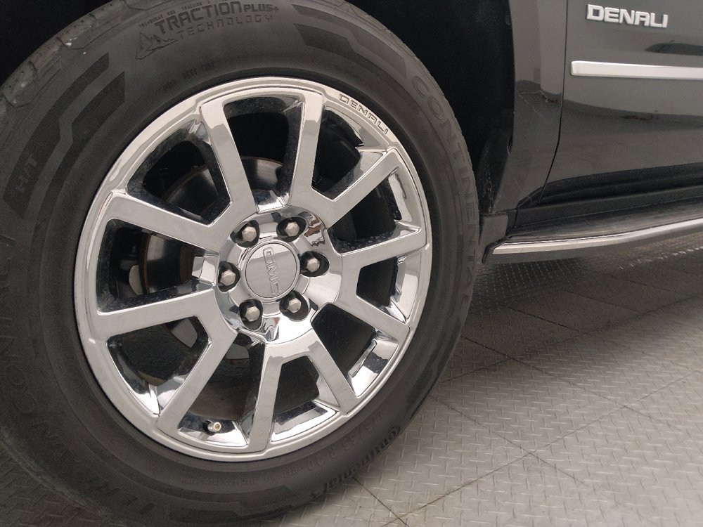 Used 2019 GMC Yukon Denali RWD image 31