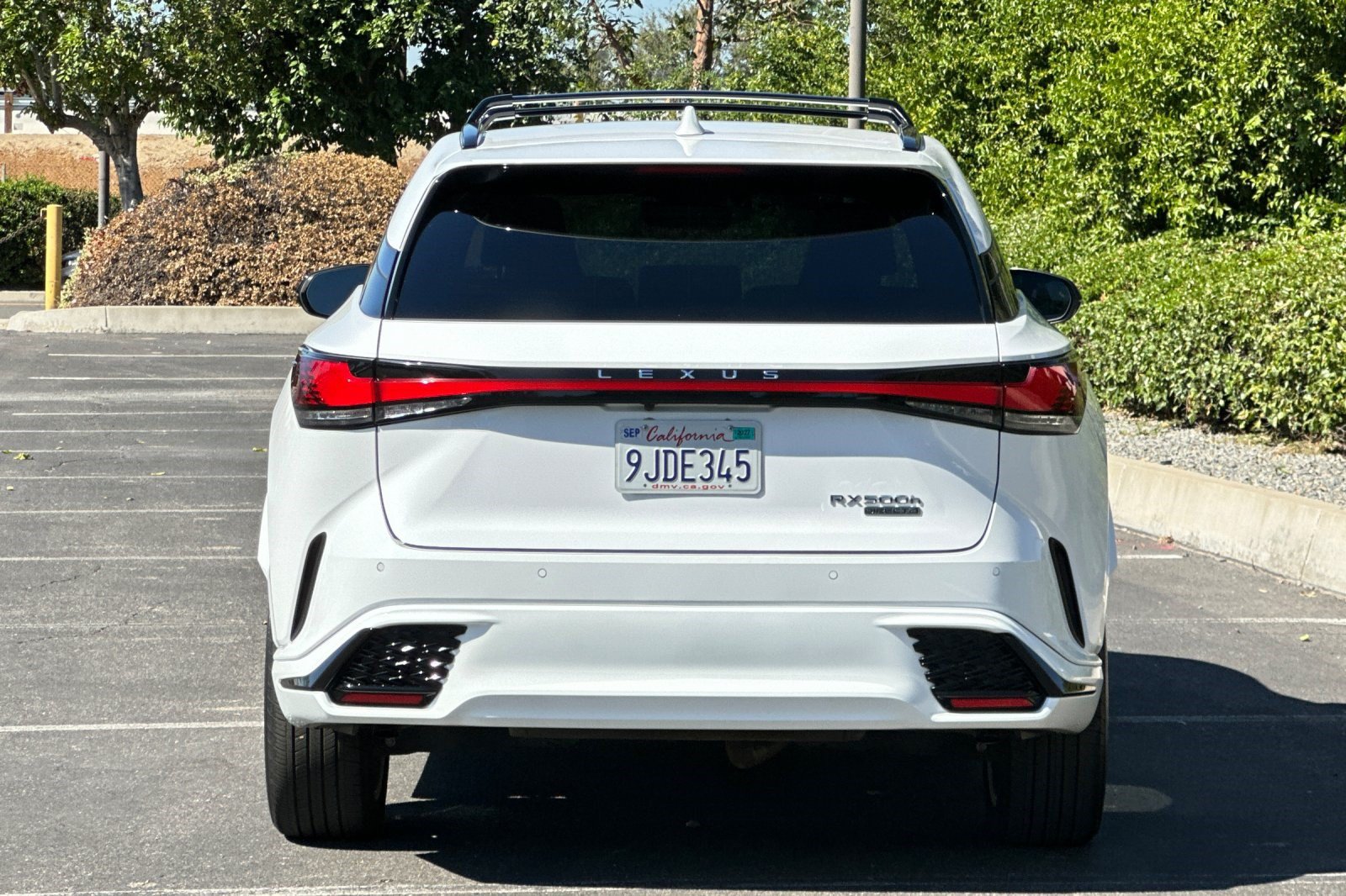 Used 2023 Lexus RX 500h F Sport AWD/4WD image 10