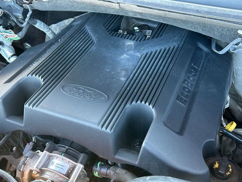 Used 2018 Ford F150 Lariat image 24