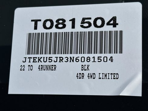 Used 2022 Toyota 4Runner Limited AWD/4WD image 15