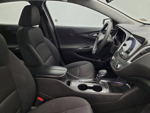 Used 2023 Chevrolet Malibu LT image 21