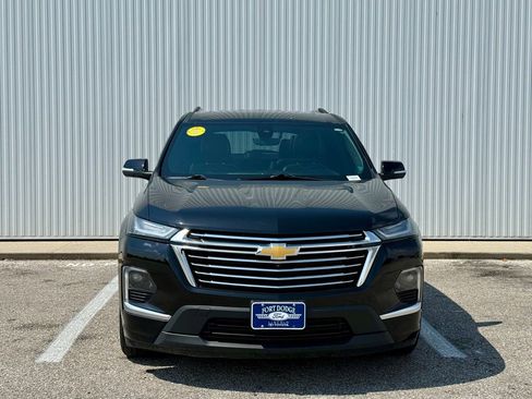 Used 2023 Chevrolet Traverse Premier image 8