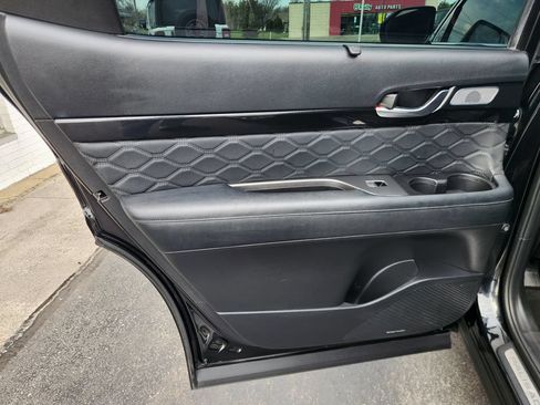 Used 2020 Hyundai Palisade Limited FWD image 21