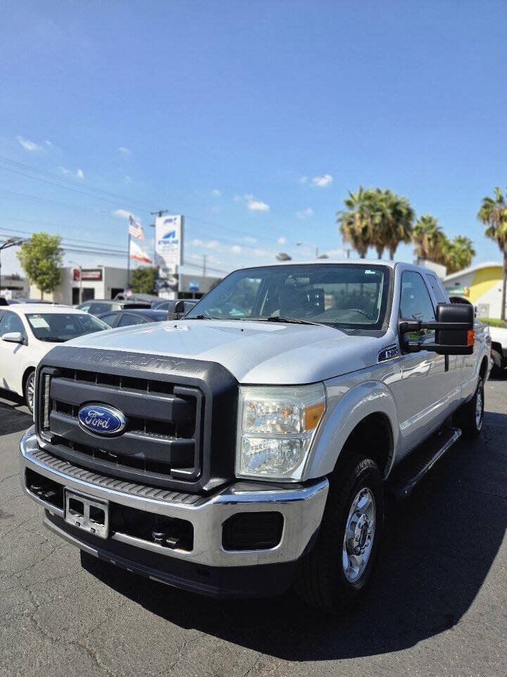 Used 2014 Ford F250 XLT w/ Camper Package AWD/4WD image 20