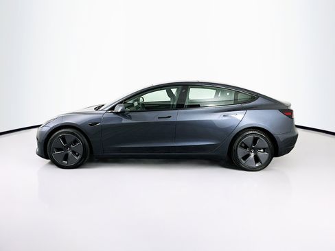 Used 2022 Tesla Model 3 Long Range AWD/4WD image 4