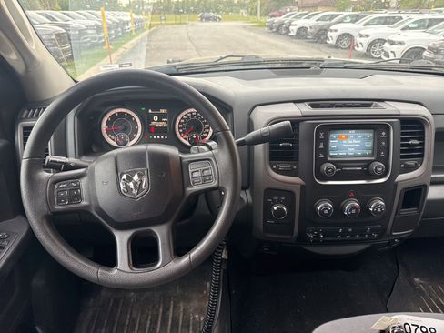 Used 2018 RAM 2500 Tradesman w/ Chrome Appearance Group AWD/4WD image 13