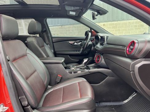Used 2021 Chevrolet Blazer RS w/ Enhanced Convenience Package image 11