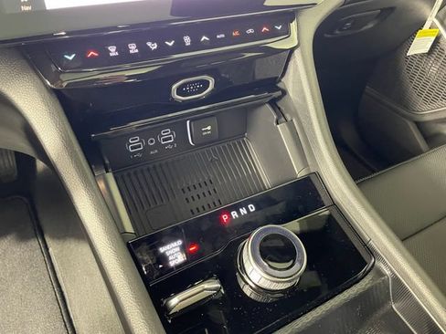 New 2026 Jeep Grand Cherokee Limited AWD/4WD image 6