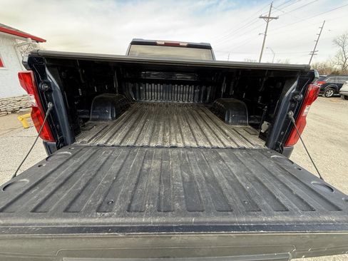 Used 2021 Chevrolet Silverado 1500 Custom image 21