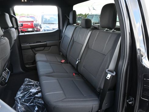 New 2026 Ford F150 STX w/ Equipment Group 200A RWD image 19