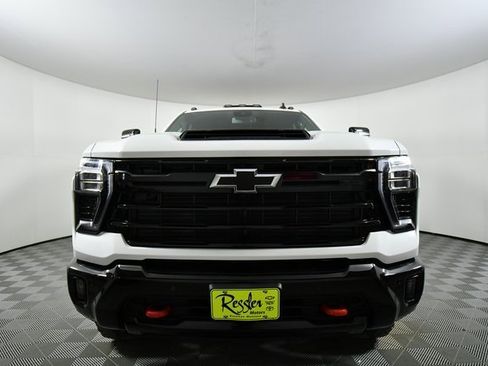 New 2026 Chevrolet Silverado 3500 LT w/ Trail Boss Package image 7