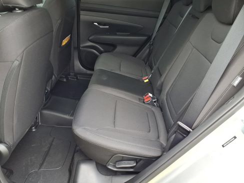 Used 2026 Hyundai Tucson SE FWD image 13