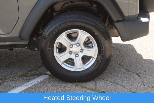 Used 2021 Jeep Wrangler Sport AWD/4WD image 24