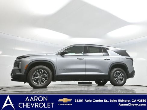 New 2026 Chevrolet Traverse LT image 6