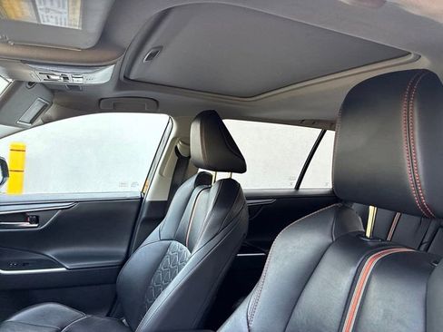 Used 2019 Toyota RAV4 Adventure AWD/4WD image 28