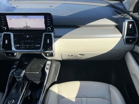 Used 2021 Kia Sorento SX image 20