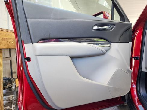 Used 2019 Cadillac XT4 Luxury FWD image 10