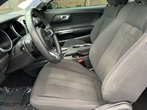 Used 2019 Ford Mustang EcoBoost image 10