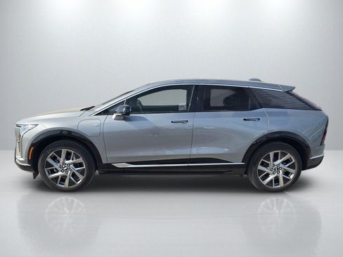 New 2026 Cadillac Optiq Luxury 1 RWD image 8