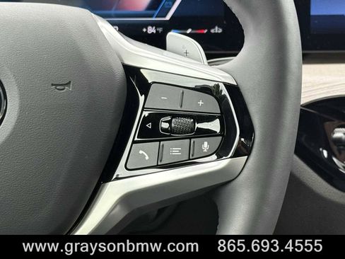 Used 2025 BMW 330i Sedan image 36