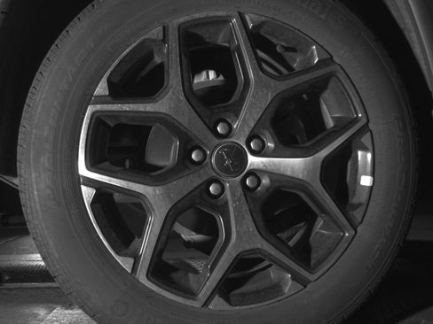 Used 2025 Jeep Compass Limited image 15