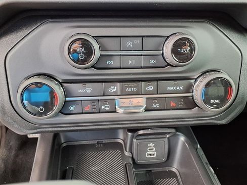 New 2026 Ford Bronco Outer Banks AWD/4WD image 42