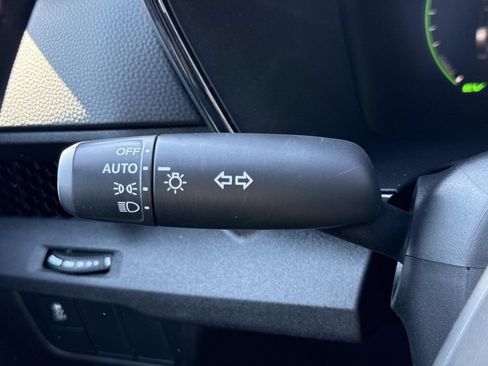 Used 2024 Honda CR-V Sport image 11