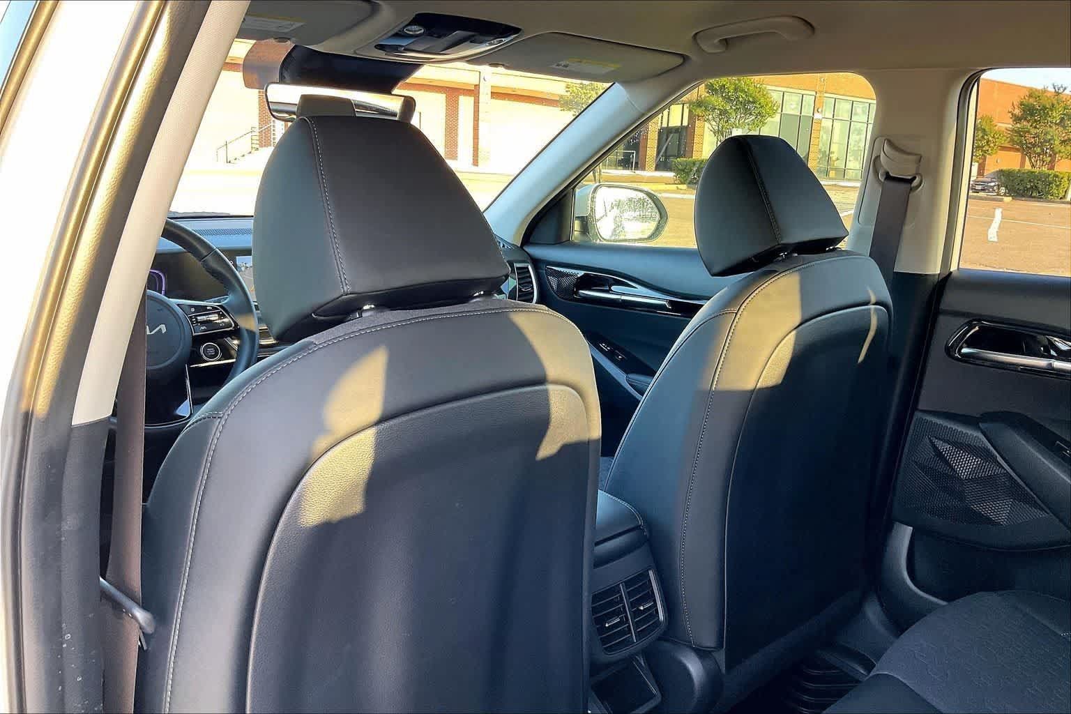 Certified 2026 Kia Seltos S FWD image 10