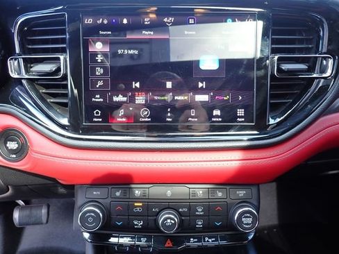 Used 2021 Dodge Durango R/T w/ Blacktop Package AWD/4WD image 25