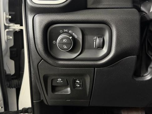 Used 2022 RAM 1500 Big Horn AWD/4WD image 15