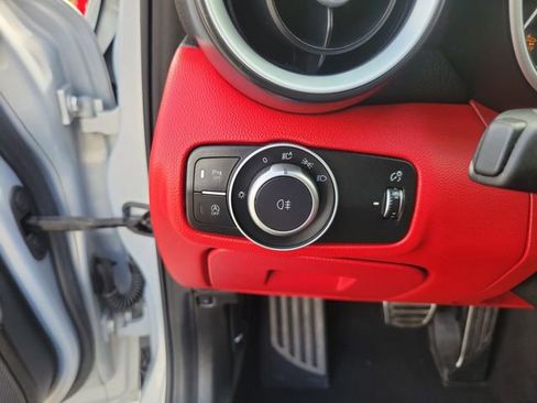 Used 2021 Alfa Romeo Giulia Ti Sport image 21