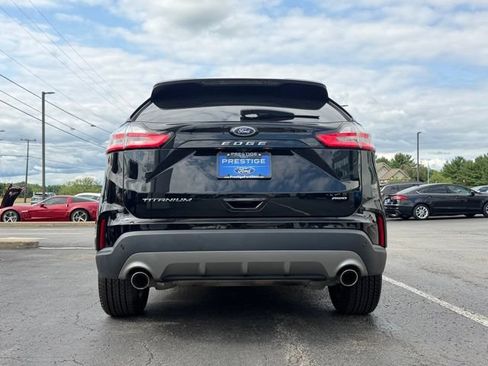 Used 2023 Ford Edge Titanium w/ Cargo Accessory Package AWD/4WD image 9