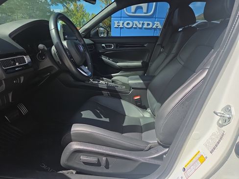 Used 2025 Honda Civic Sport Touring image 11